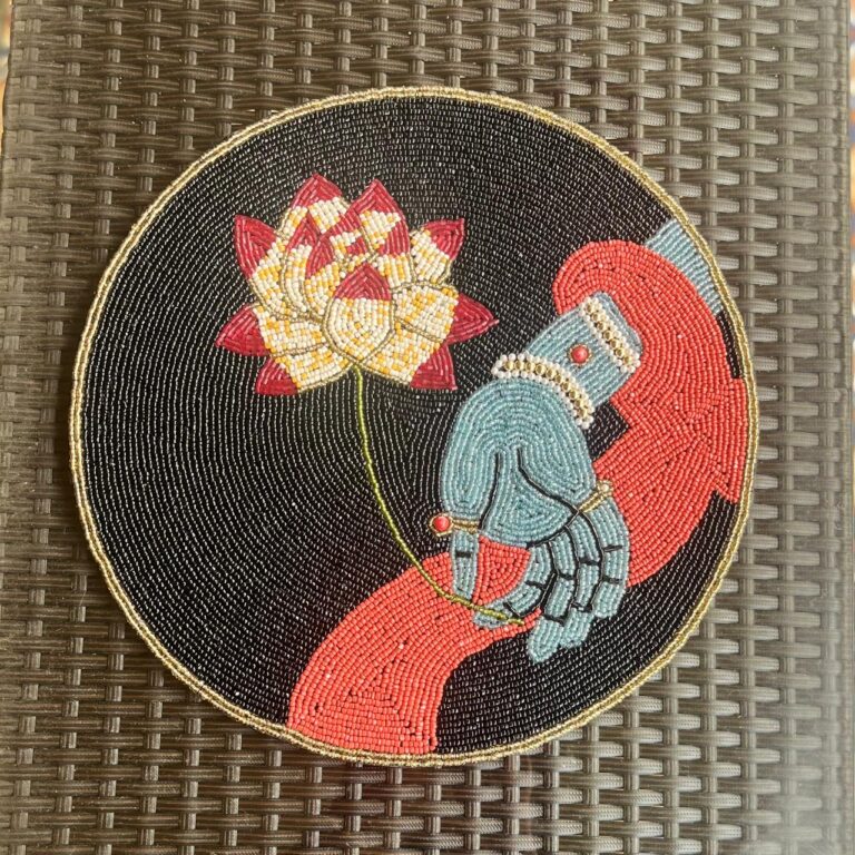 Beadwork Elegant Table Mats - Divine Lotus